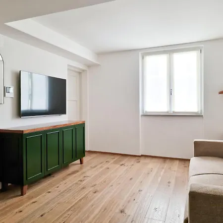 Il Caruggio Flat Varazze